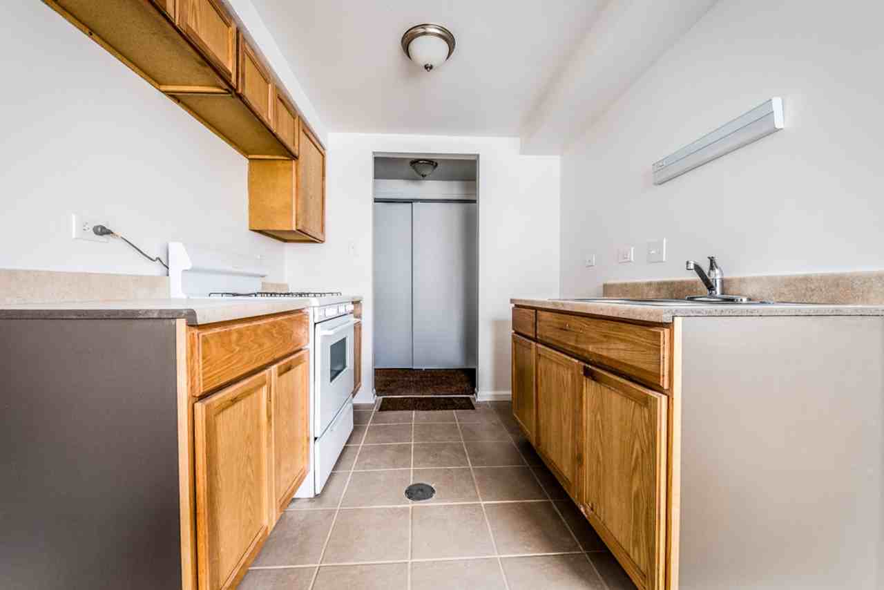 410 E 107th - Photo 3 of 21