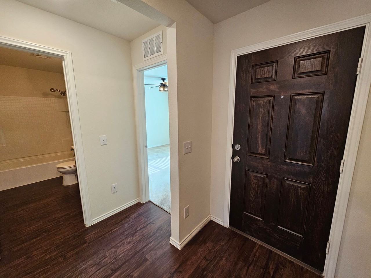 6228 Misty Breeze Dr - Photo 3 of 34