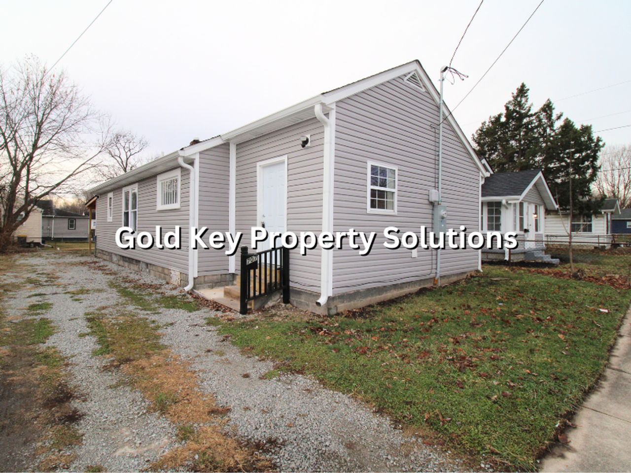 707 W 22nd St - Photo 2 of 18