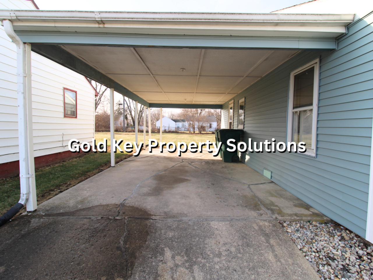 2317 N Turner St - Photo 5 of 18