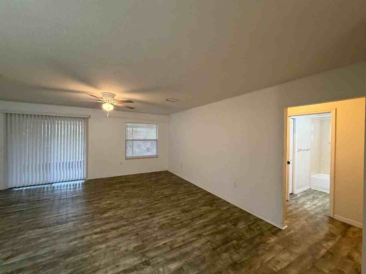 10045 Sw 188th Cir - Photo 2 of 25