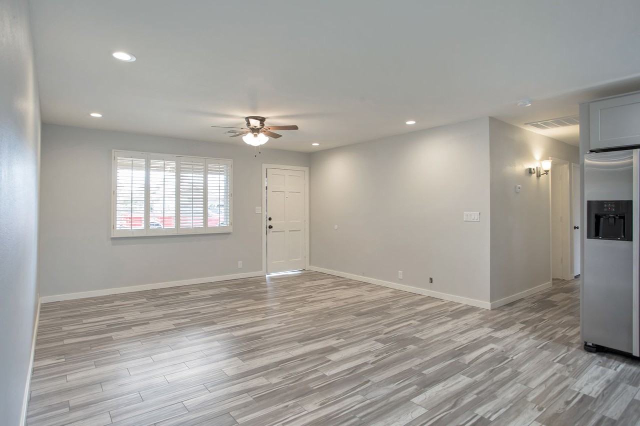 1106 E Balboa Dr - Photo 6 of 23