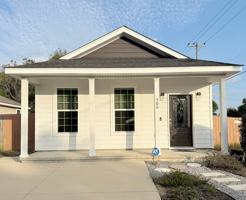 featured image of 500 N D St
