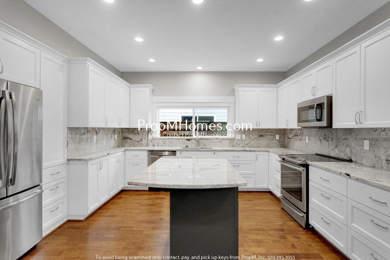 5315 5315 SW Main Avenue - NEW PROPERTY - Photo 5 of 29