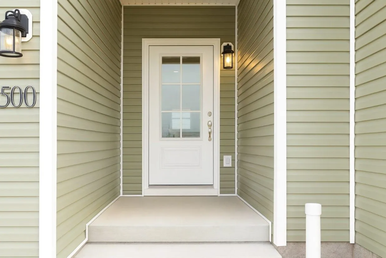 500 Victoria Way - Photo 3 of 16