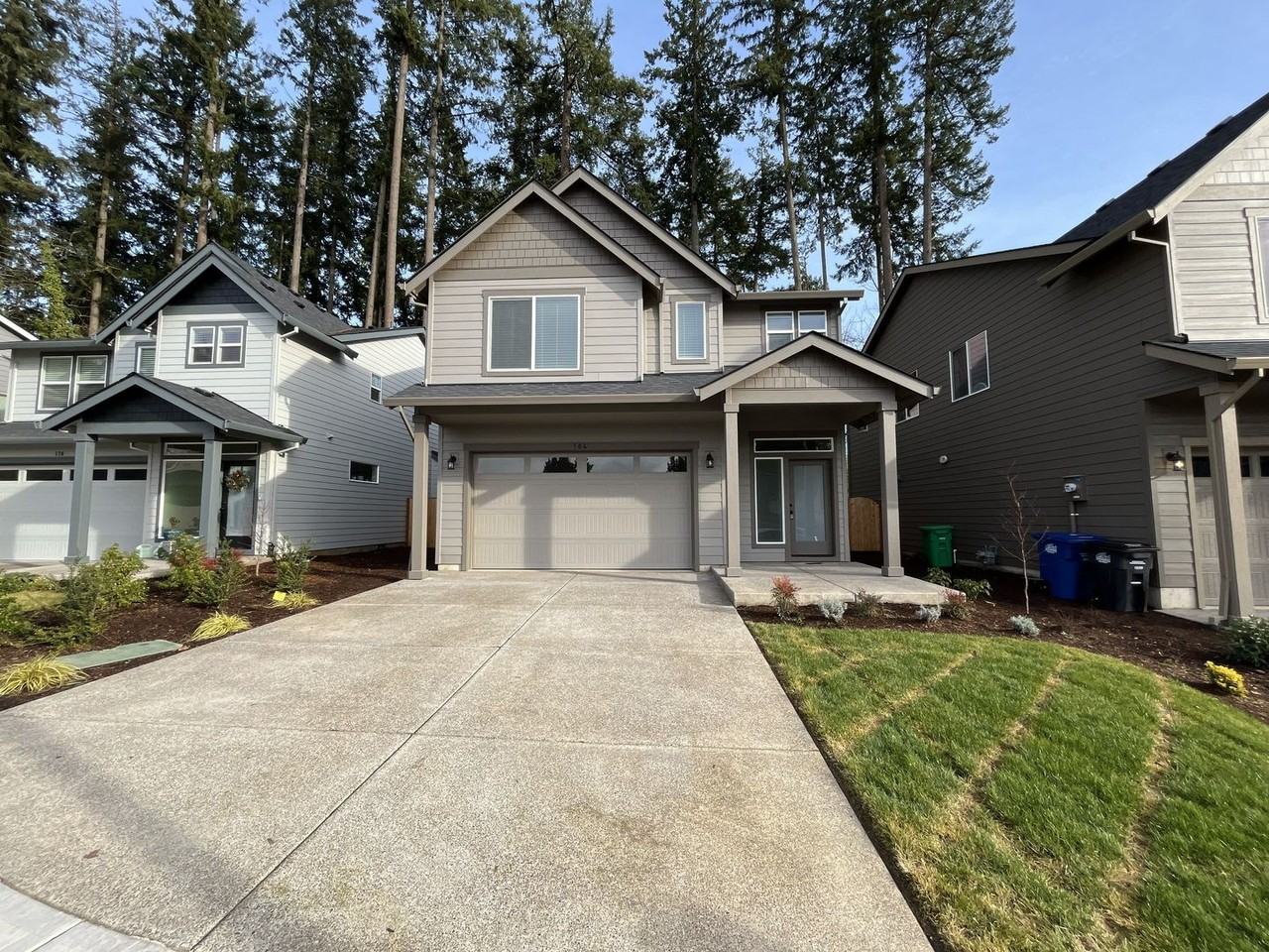 184 Se 47th Ave - Photo 2 of 43