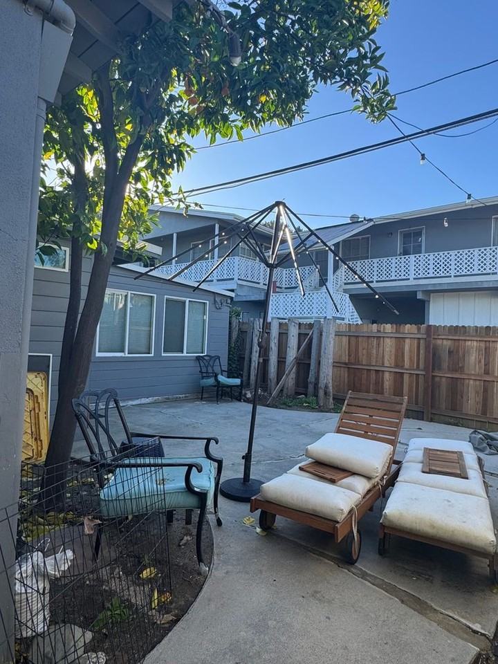 5309 Comercio Way - Photo 4 of 15