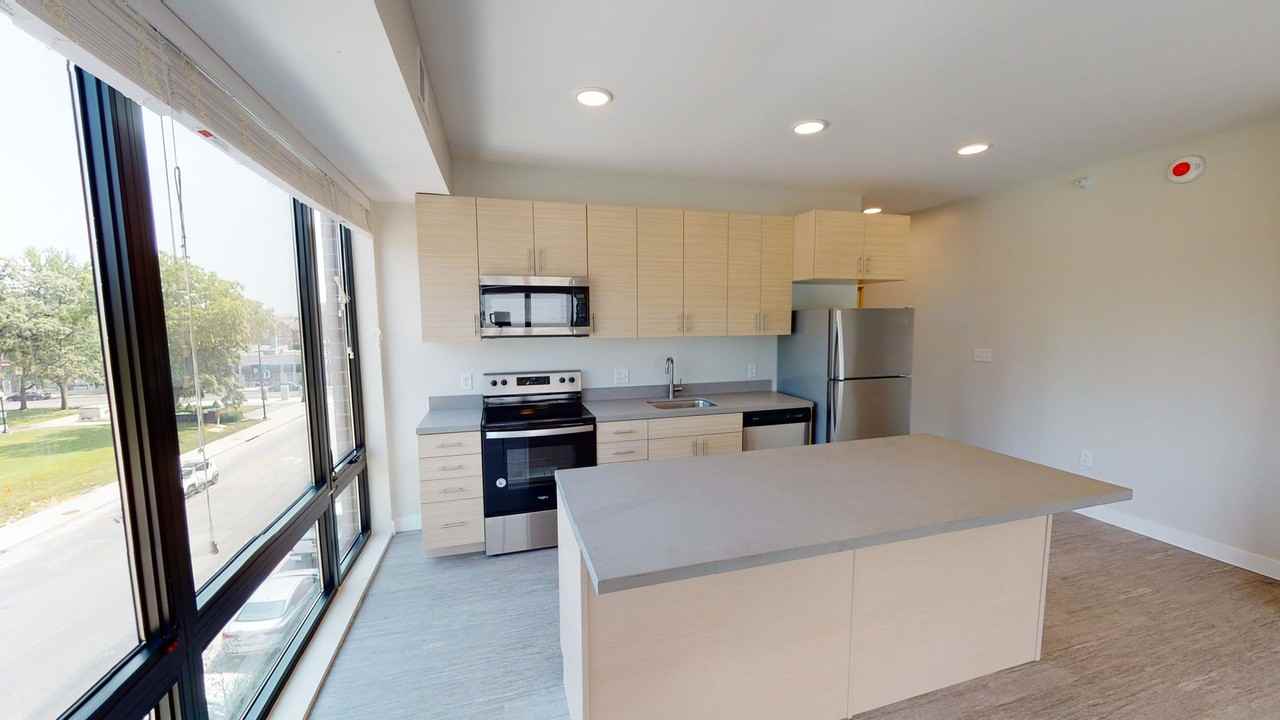 Canary Lofts - Photo 3 of 37