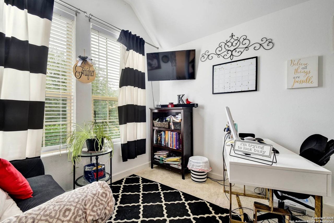 13410 Ironhill Trce - Photo 3 of 25