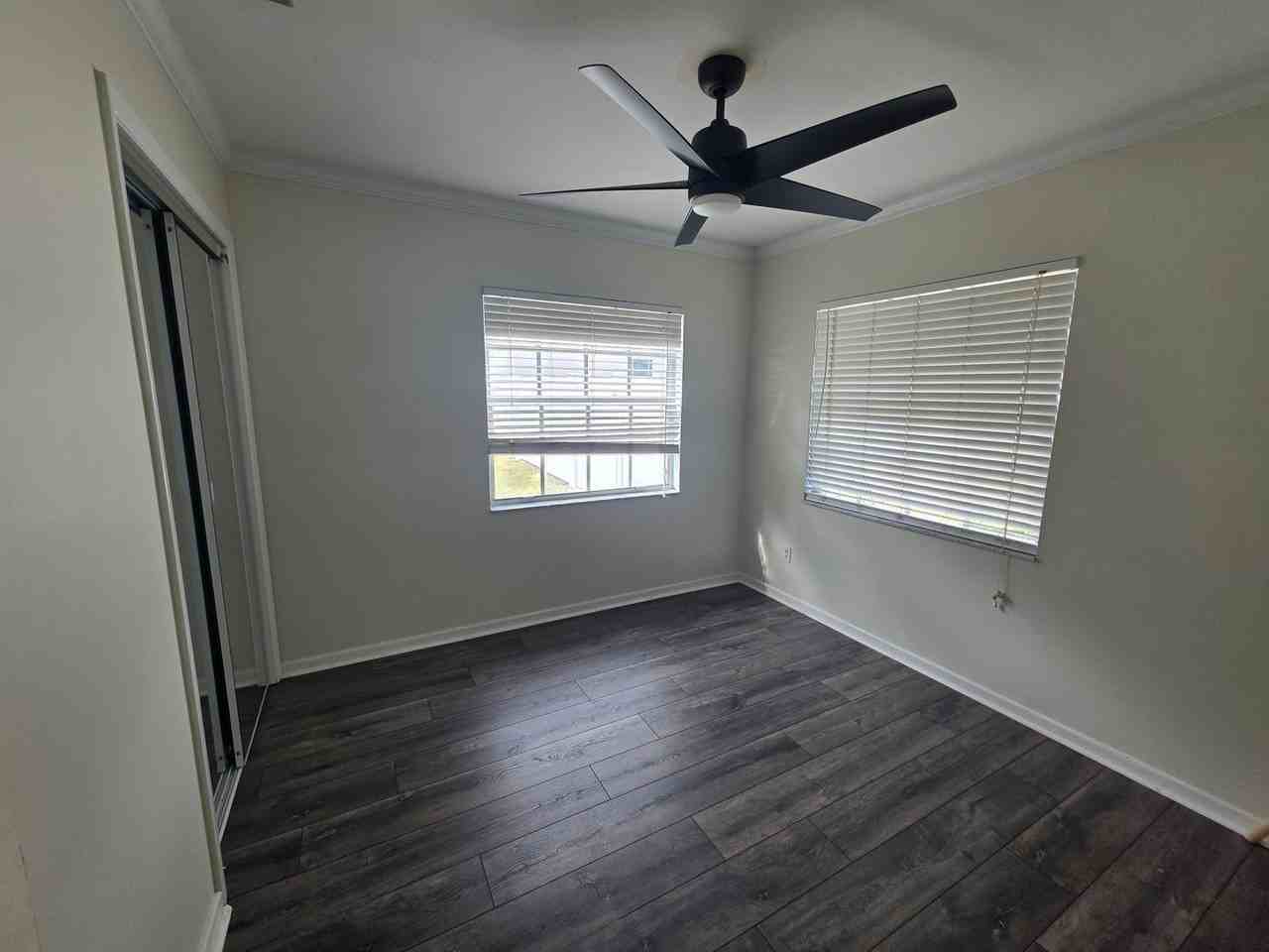 463 Se 71st St - Photo 7 of 32