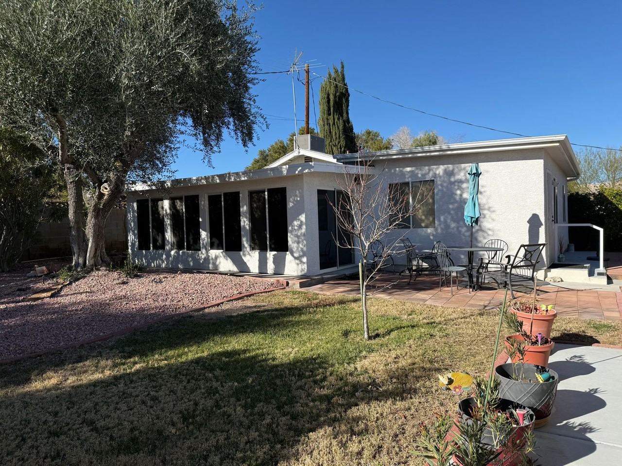 2045 S Tenaya Way - Photo 2 of 33