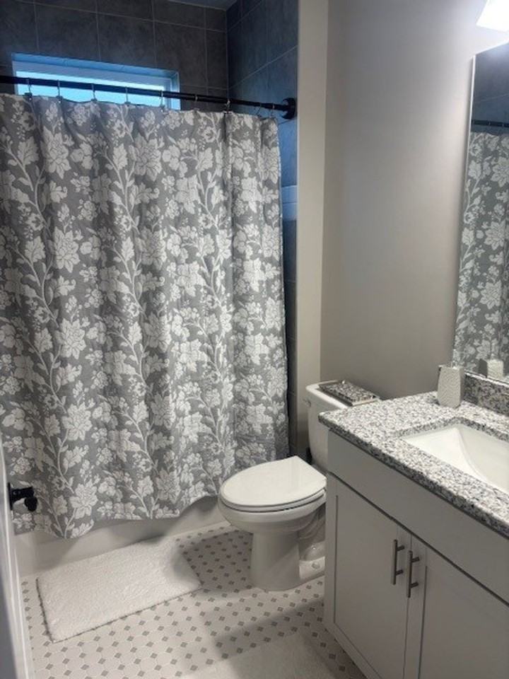 1120 Tropics Ave - Photo 7 of 30