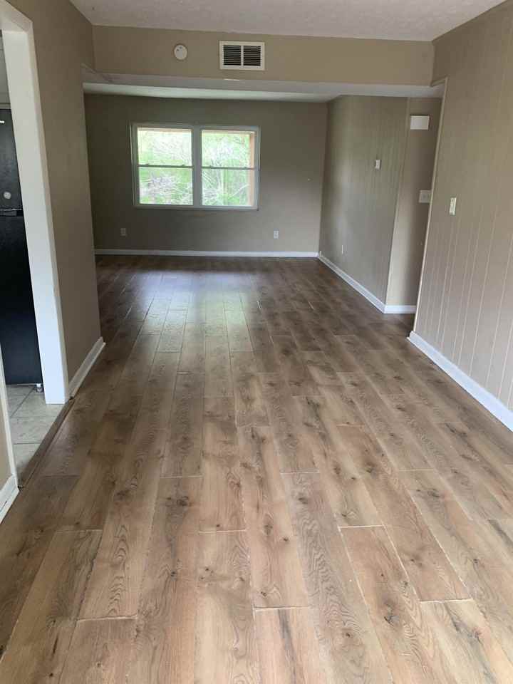 952 Chadwick Drive - Photo 2 of 9