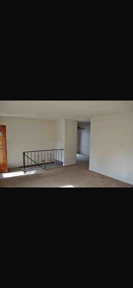 10251 Benton Street - Photo 2 of 11