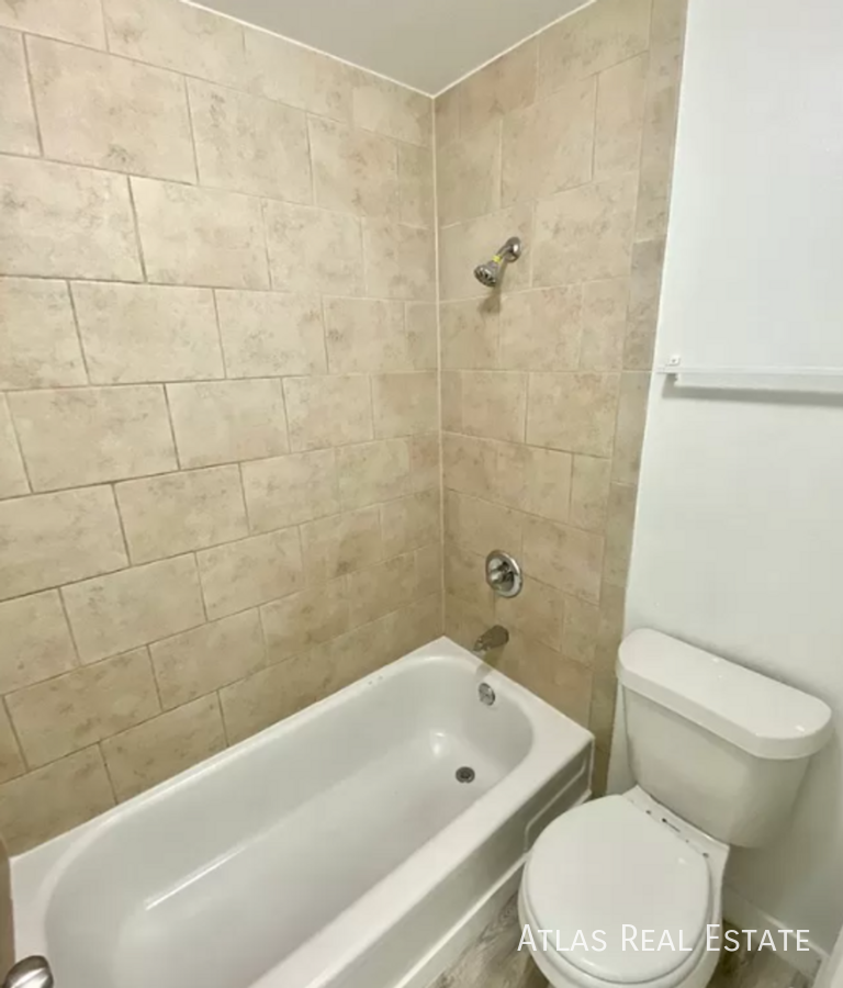 15571-15573 E 13th Avenue - Photo 6 of 11