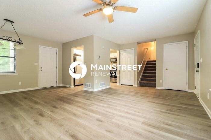 117 Westwood Dr - Photo 3 of 17