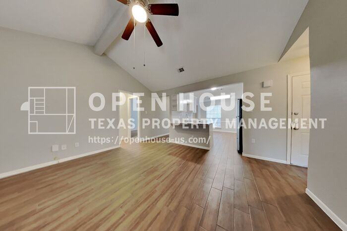 2730 Longleaf Pines Dr - Photo 4 of 16