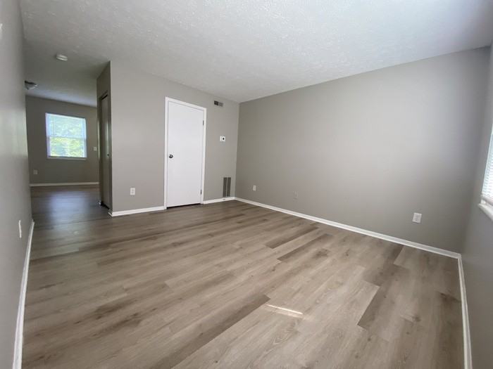 2634 Sandbury Blvd - Photo 2 of 45