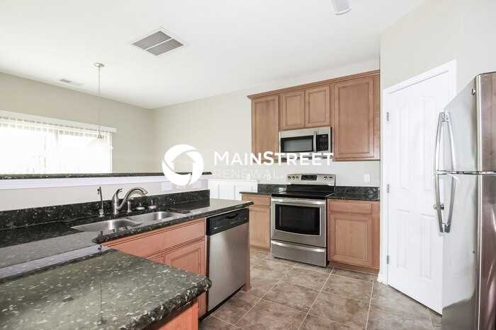 2942 Mirasol Ct - Photo 4 of 18