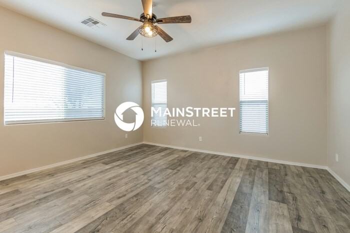 39532 S Cinch Strap Pl - Photo 5 of 17