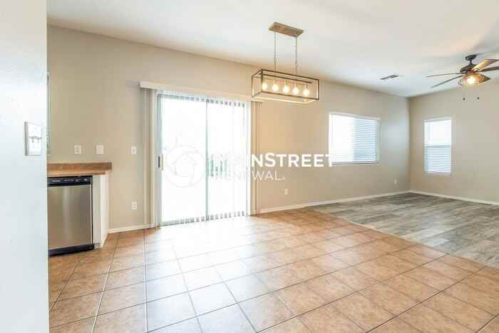 39532 S Cinch Strap Pl - Photo 6 of 17