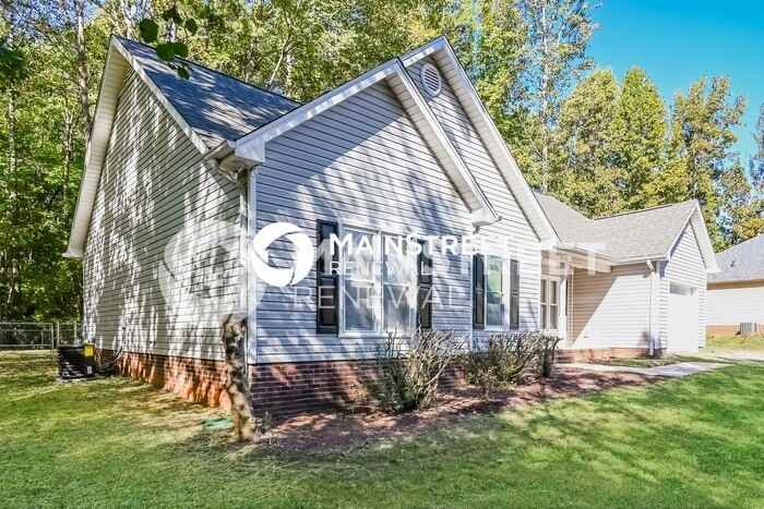 9409 Dogwood Ridge Dr - Photo 3 of 15