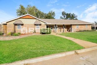 8400 Sandpiper Rd - Photo 1 of 1