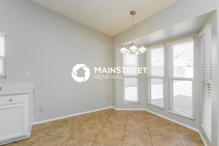 18419 N 55th Ln - Photo 7 of 16