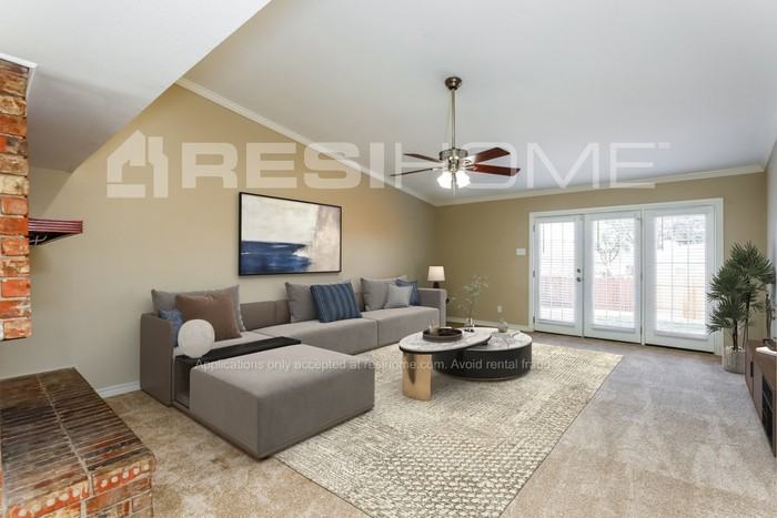 2917 Rolling Hills Dr - Photo 6 of 17