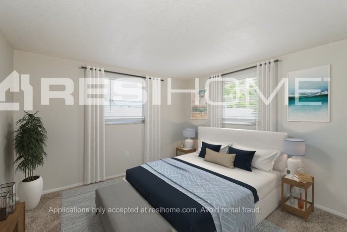 9240 Crabtree Ln - Photo 5 of 15