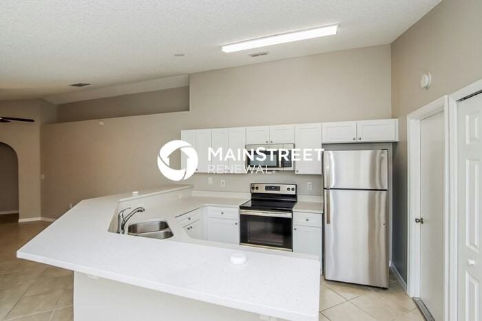 1792 Parrsboro St Nw - Photo 7 of 16