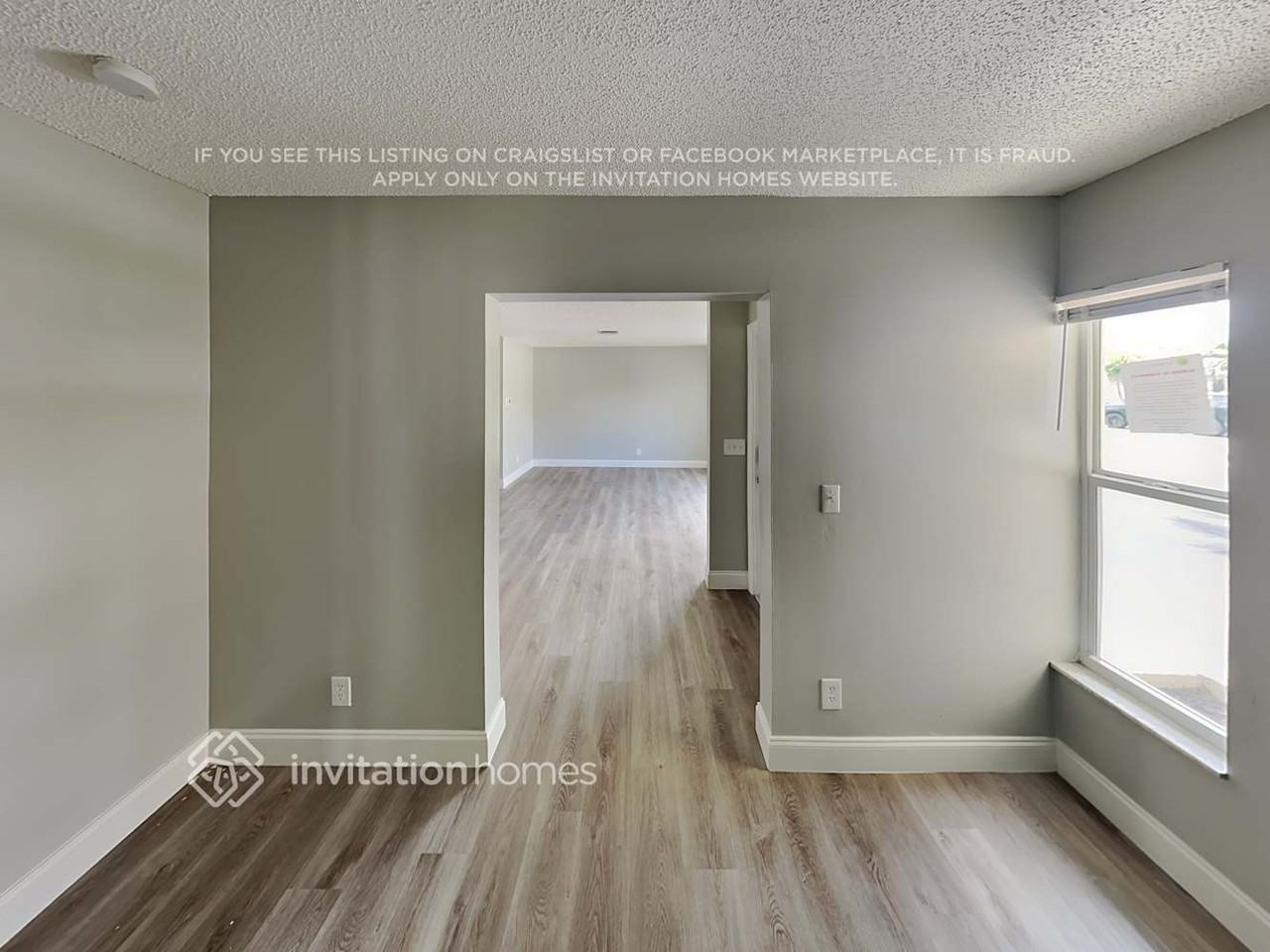 2504 Nw 98th Ln - Photo 4 of 18