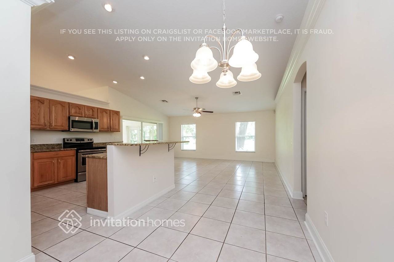 4380 Hartville Ave - Photo 5 of 20