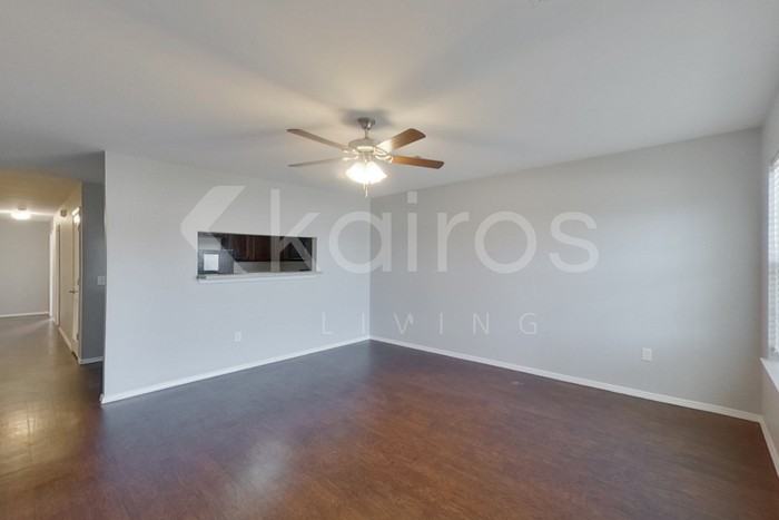 3902 E Thomas St #B - Photo 5 of 21