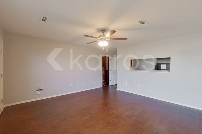 3902 E Thomas St #B - Photo 6 of 21