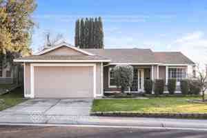 featured image of 529 Oakborough Ave