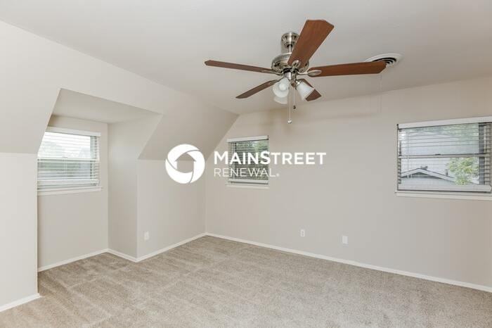 5621 Bonnie Wayne St - Photo 6 of 17