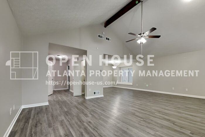 2861 Hadrian Dr - Photo 5 of 31