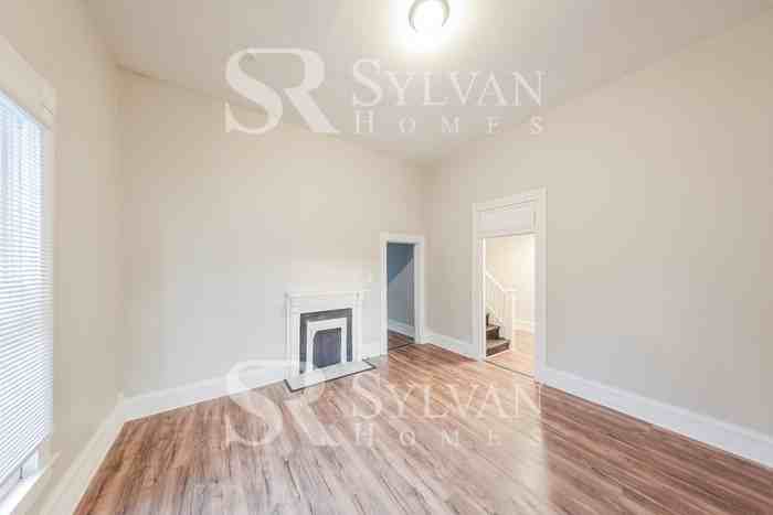 8303 Division Ave - Photo 5 of 14