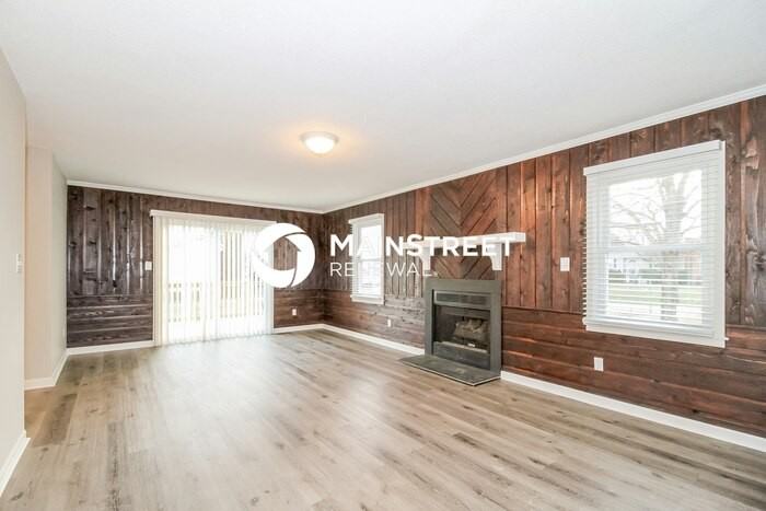 6100 Radds St - Photo 3 of 17