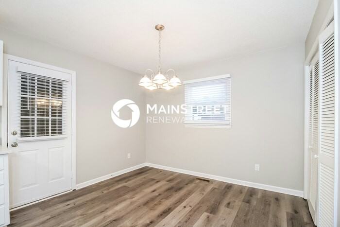 6100 Radds St - Photo 4 of 17