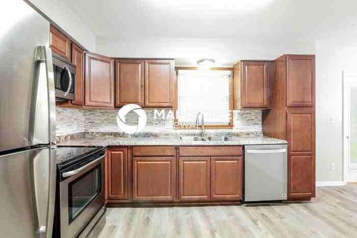 14605 E 37th St S - Photo 7 of 17