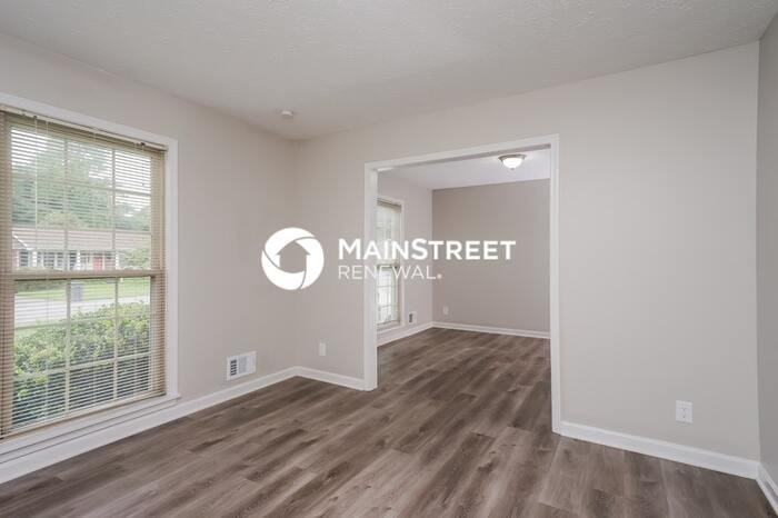 10509 Moonlight Way - Photo 5 of 16