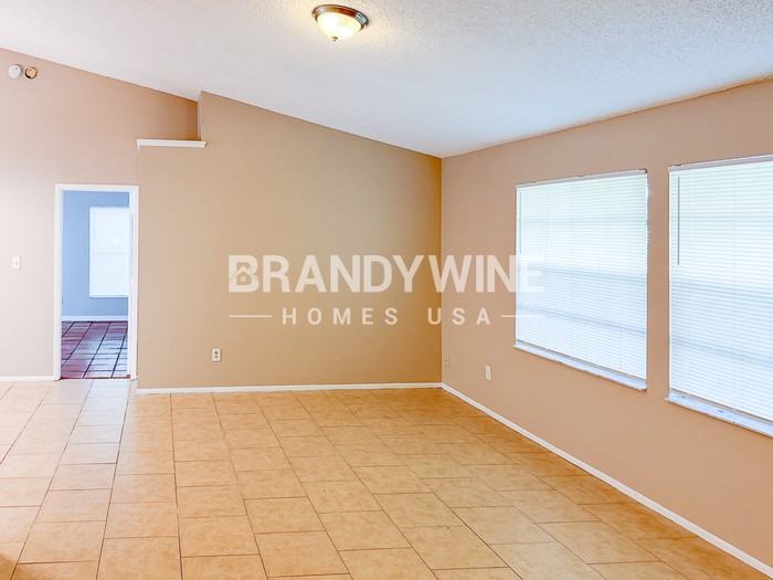 6730 Merlin Ct - Photo 3 of 24