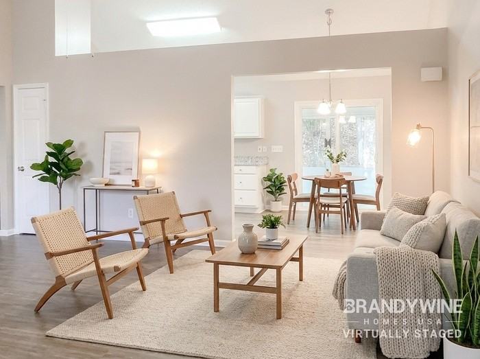 2218 Pleasant Dale Dr - Photo 4 of 36