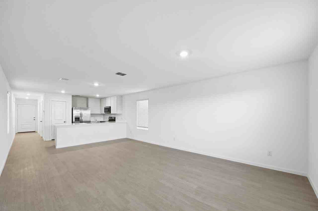 804 Wagtail Dr #1 - Photo 3 of 23