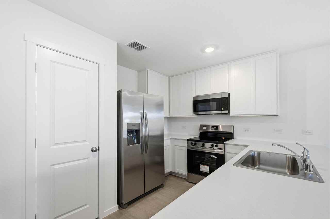 804 Wagtail Dr #1 - Photo 5 of 23