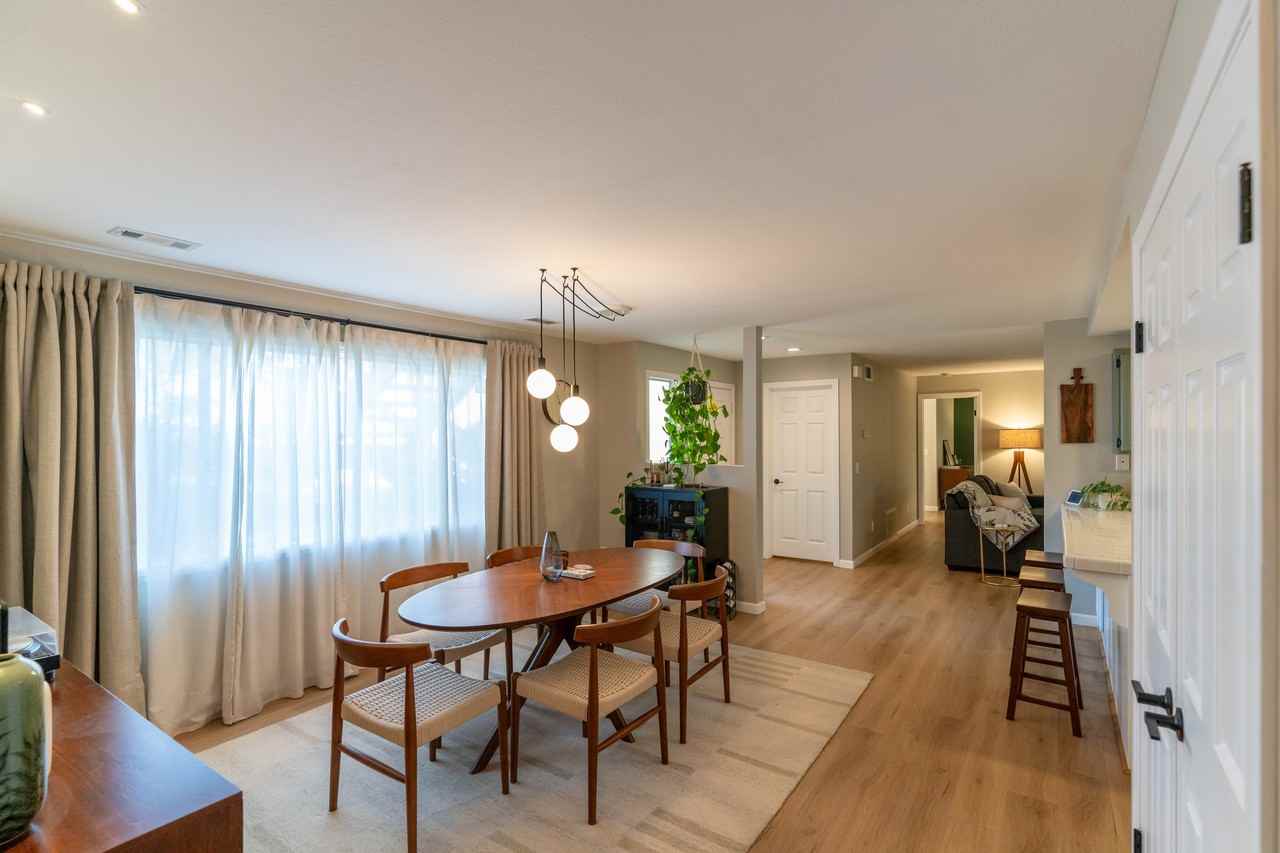 1304 Palomar Pl #1 - Photo 5 of 30