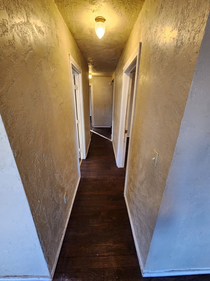 913 N Highland St #1 - Photo 3 of 14