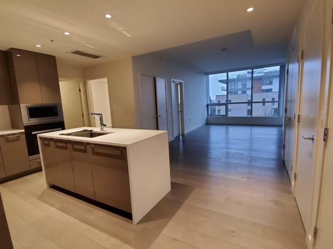 5200 Cambie Street - Photo 3 of 19